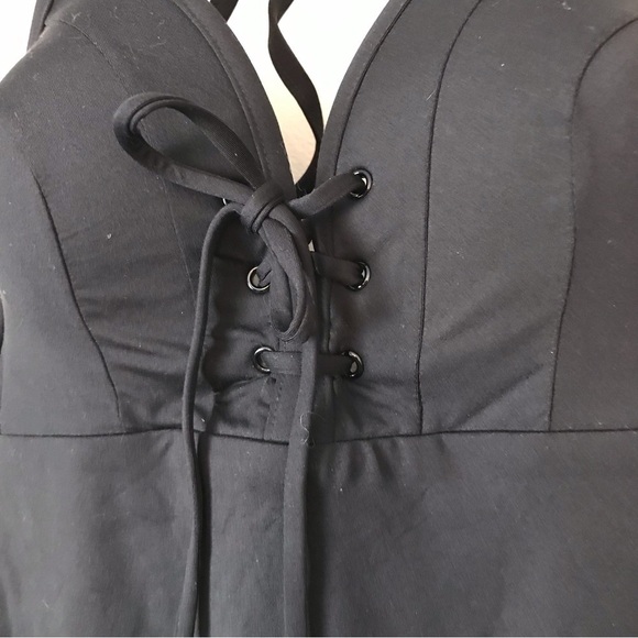 NIP tuck black one piece swim suit.  Size 6/8. - Picture 2 of 11